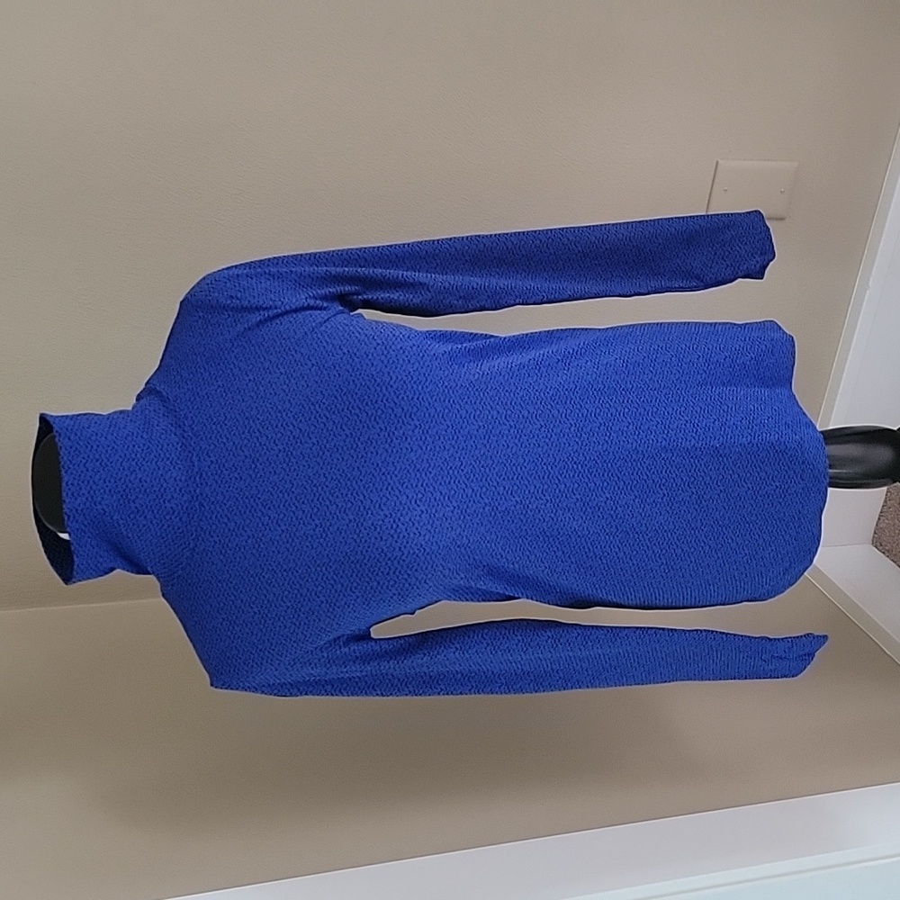 Athleta Flurry Peak Tanzanite Blue/Black Turtleneck